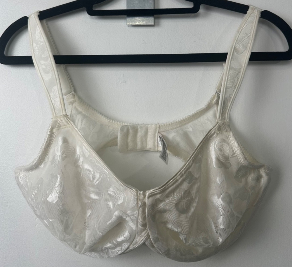 Wacoal 36D Awareness Underwire Bra 85567 Full Coverage Seamless Support A16